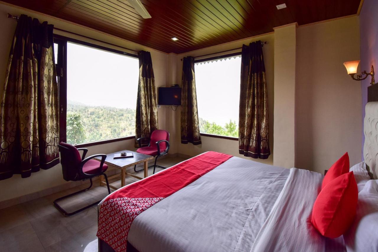 Oyo 43476 Vatika Resort Shimla Buitenkant foto
