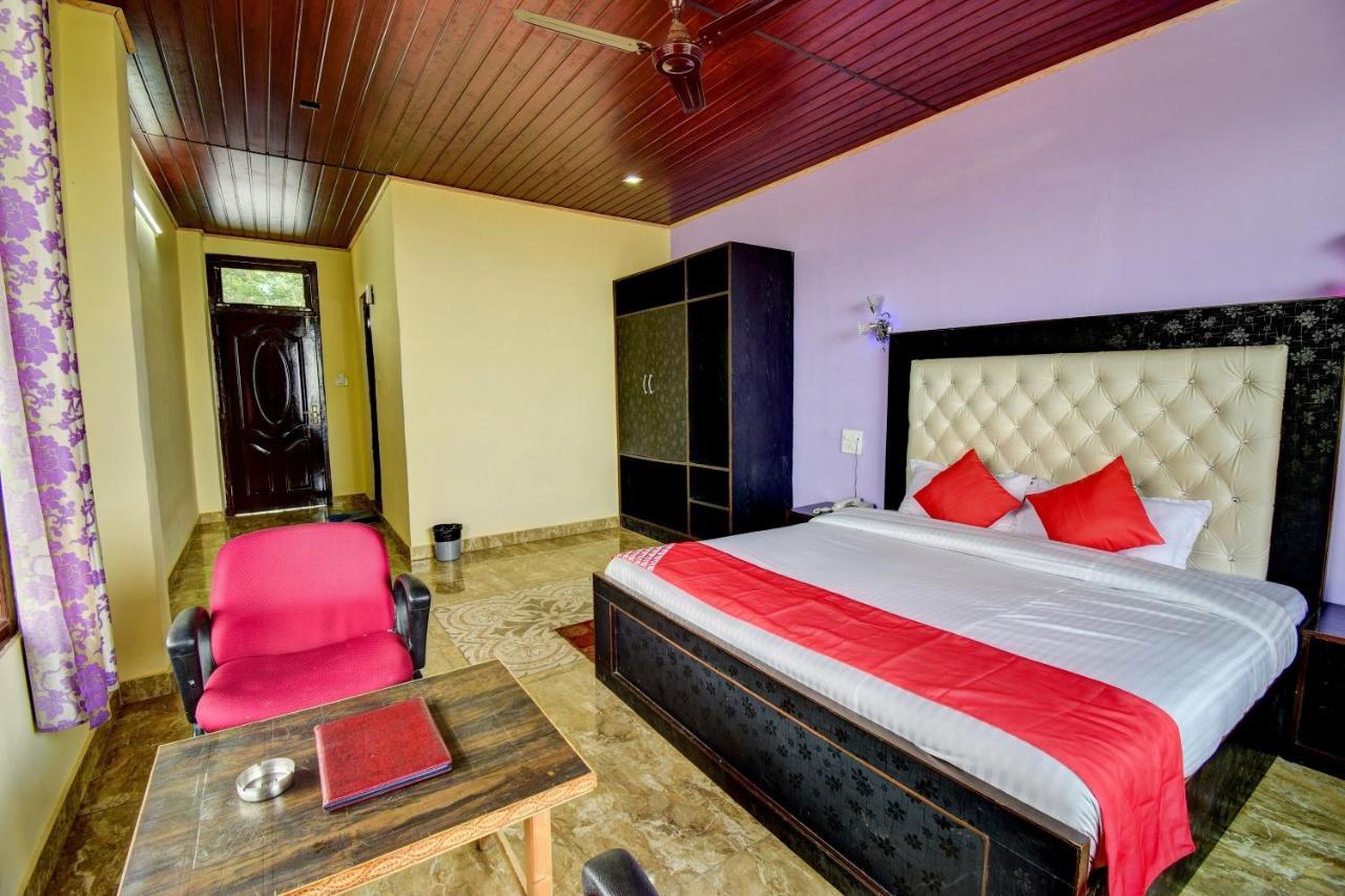 Oyo 43476 Vatika Resort Shimla Buitenkant foto