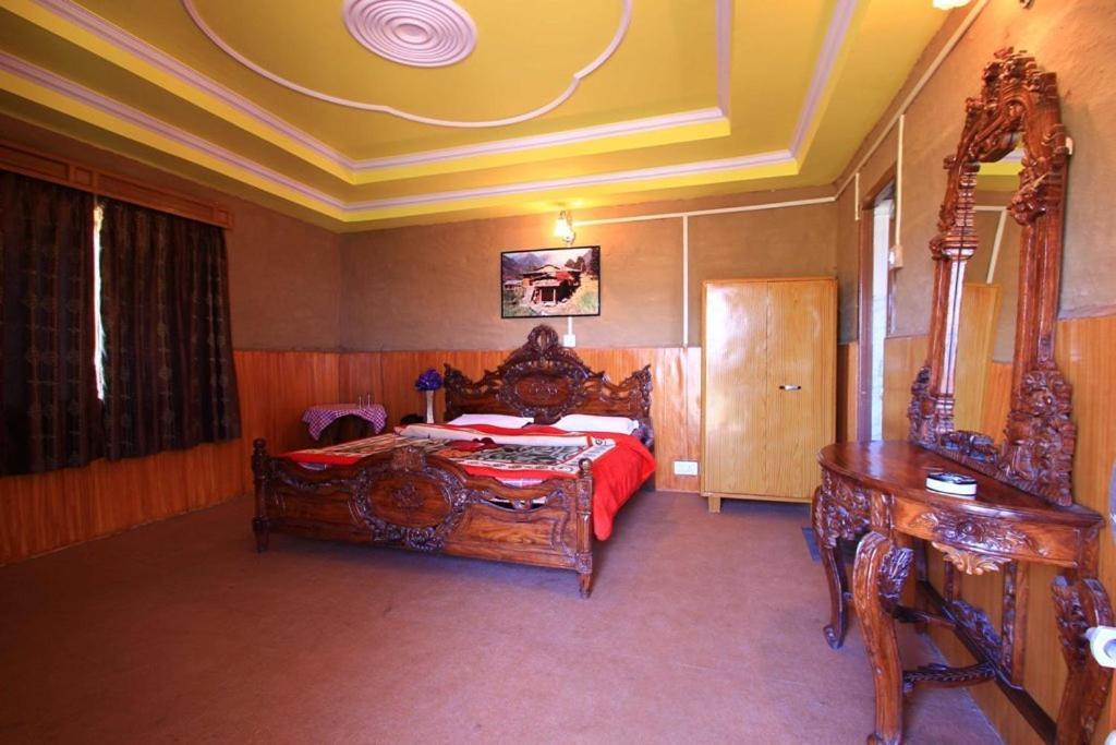 Oyo 43476 Vatika Resort Shimla Kamer foto