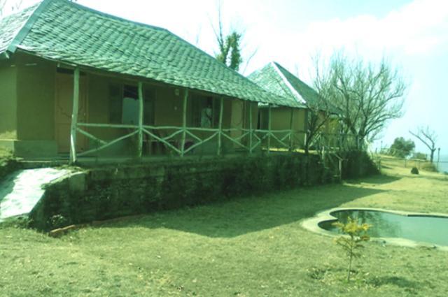 Oyo 43476 Vatika Resort Shimla Buitenkant foto