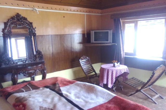 Oyo 43476 Vatika Resort Shimla Kamer foto